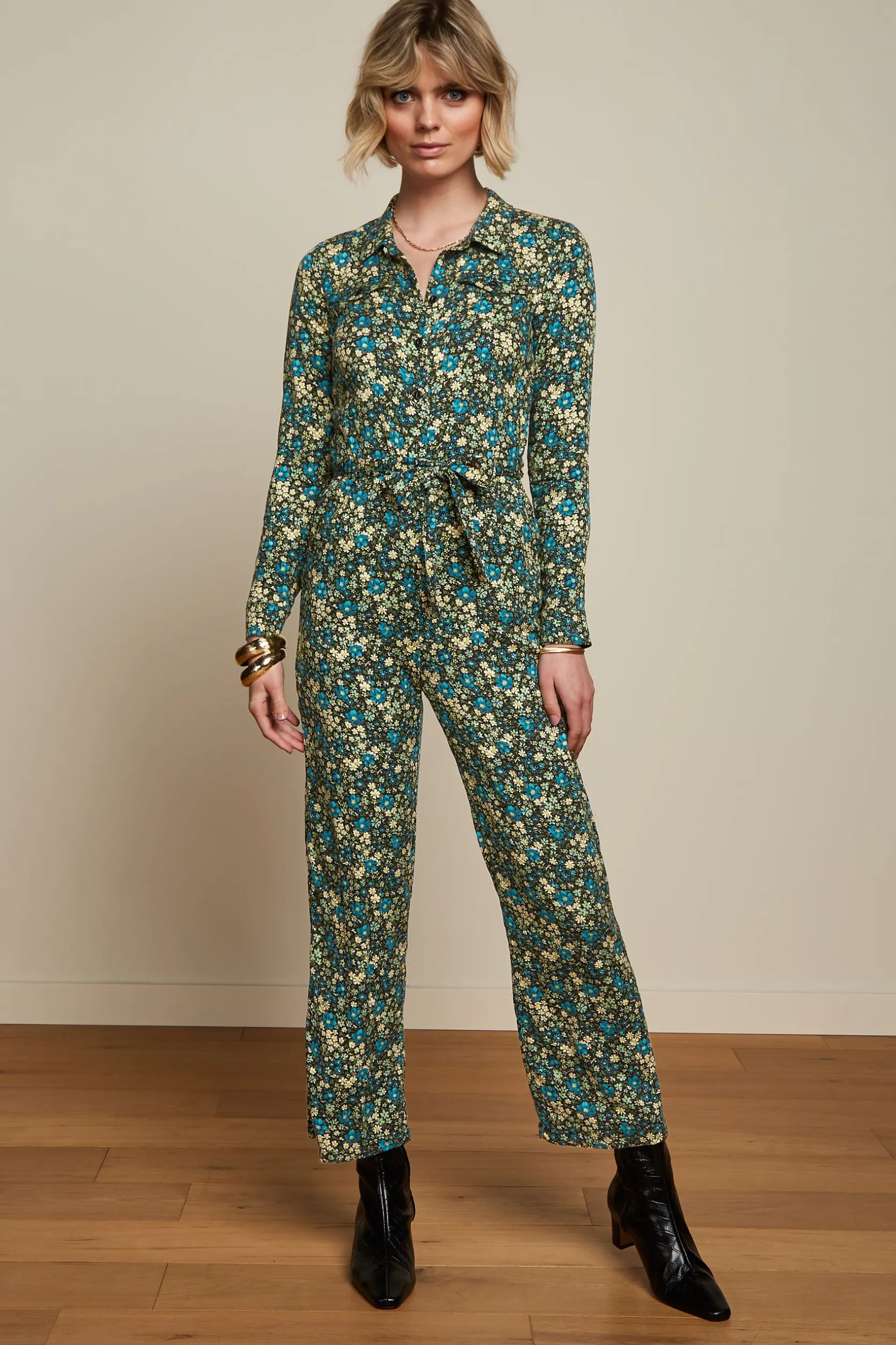 rosie_jumpsuit_la_sarre_1.webp Rosie Jumpsuit La Sarre*King Louie Fashion